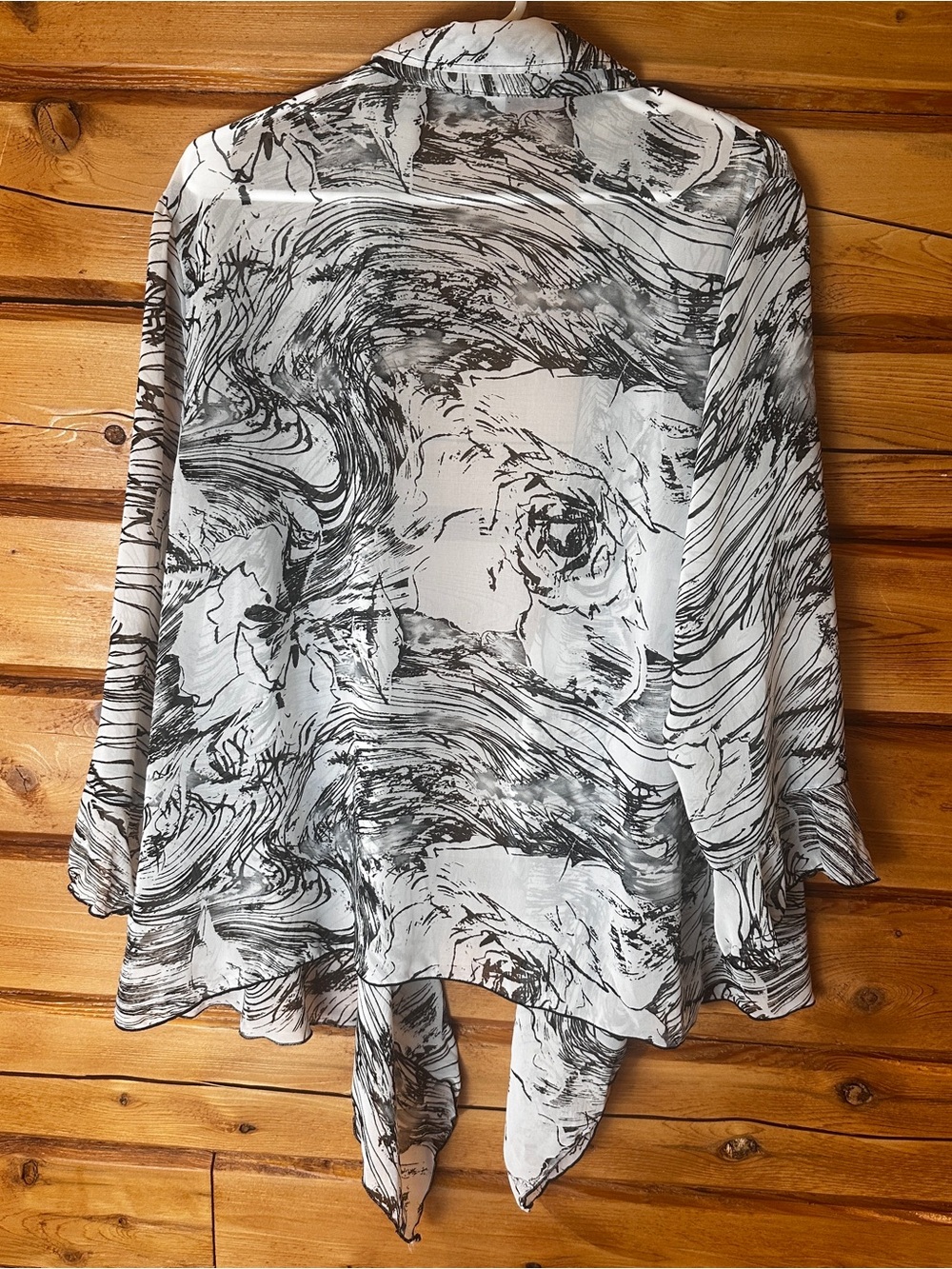 dressbarn Black & White Marble-Print Tunic Top